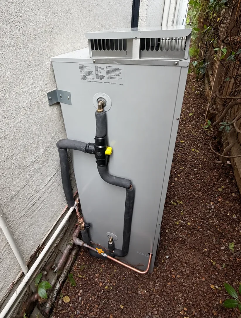hot-water-tank-replacement-melbourne.webp